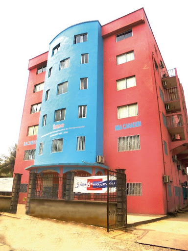 CAMPUS