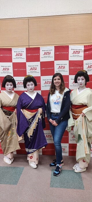 Camille Mon expat's à Beppu Geisha