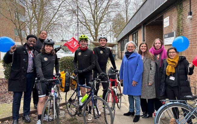 3 Oxford students ready to join Dublin on their bikes