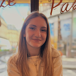 Léna, étudiante en Bachelor