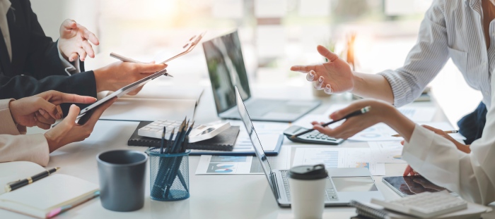 Réunion sur le sujet de l'économie