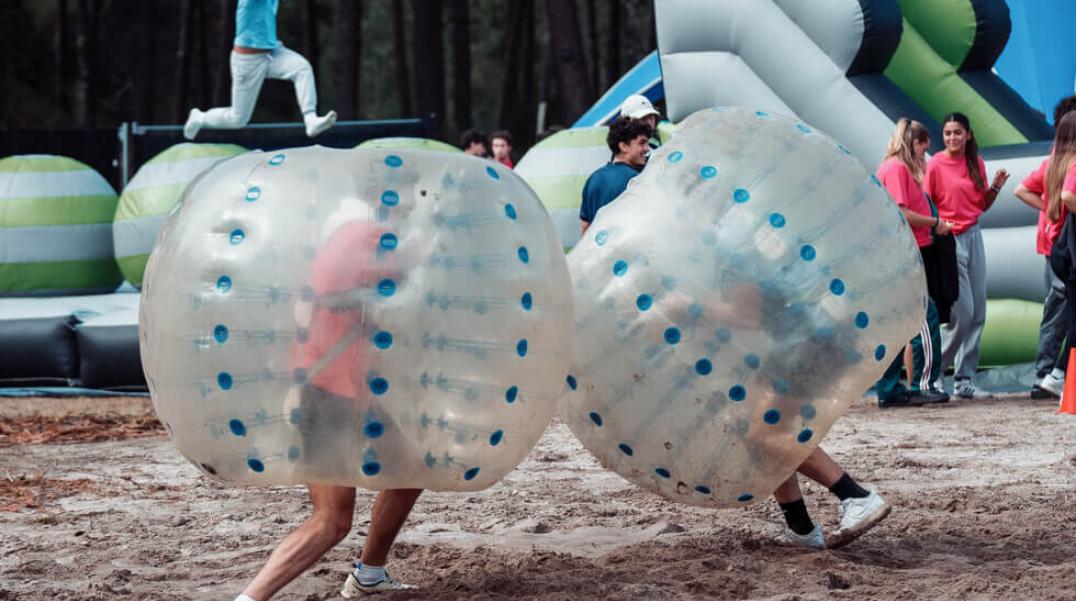 Week-End Intégration 2024 : bubble foot Week-End Intégration 2024 : bubble foot