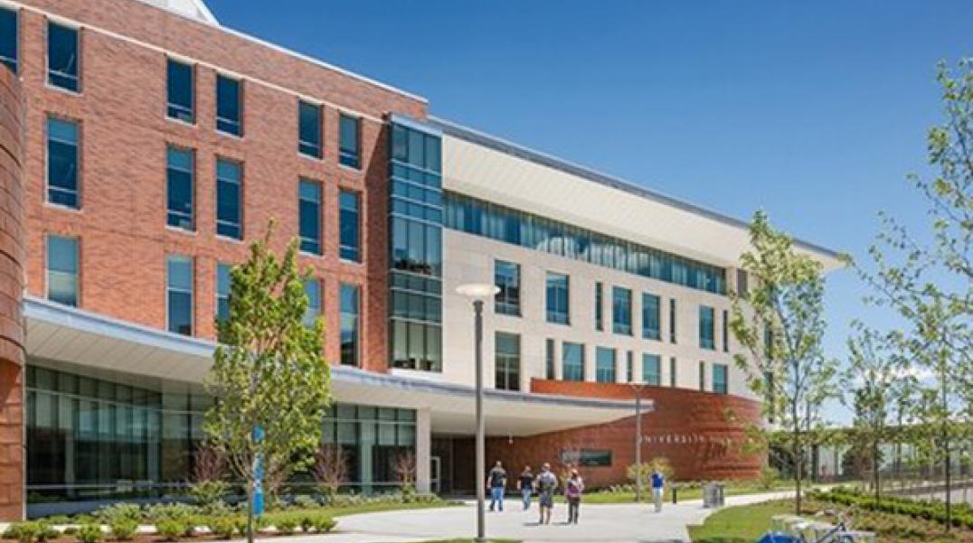UMass Boston College of Management (UMB-CM)