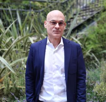 César Baena, Directeur des Programmes Post Graduate de l’EM Normandie